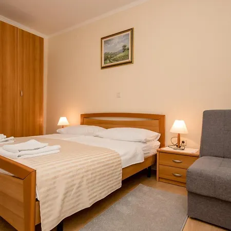 Guest house Anggela